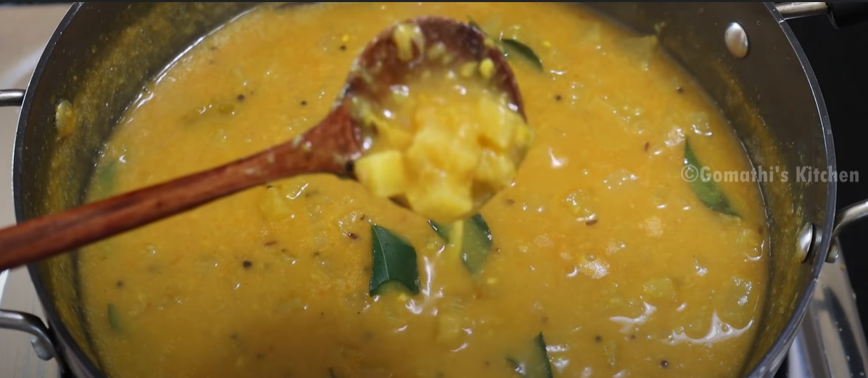 Tamil Nadu Style Vazha Thandu Thogayal Recipe (Banana Stem Chutney Recipe)